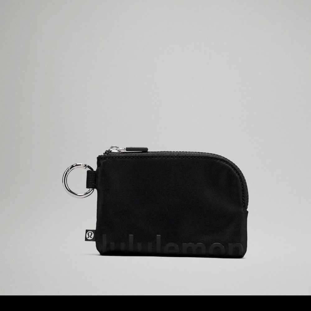 Lululemon card pouch
